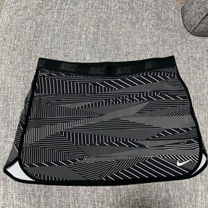 Nike Women's Mini Skirt in Black and White